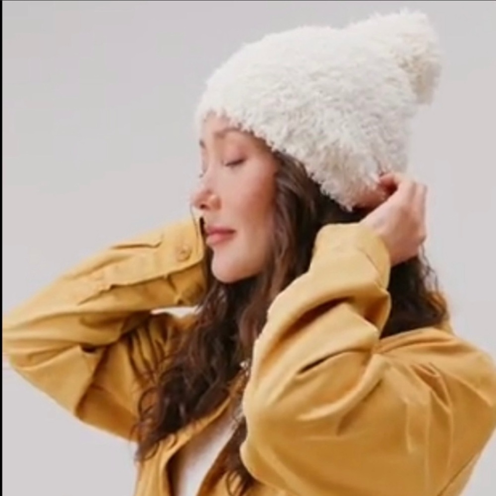 NWT Lemon Beanie
